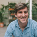 headshot-with-client-testimonial
